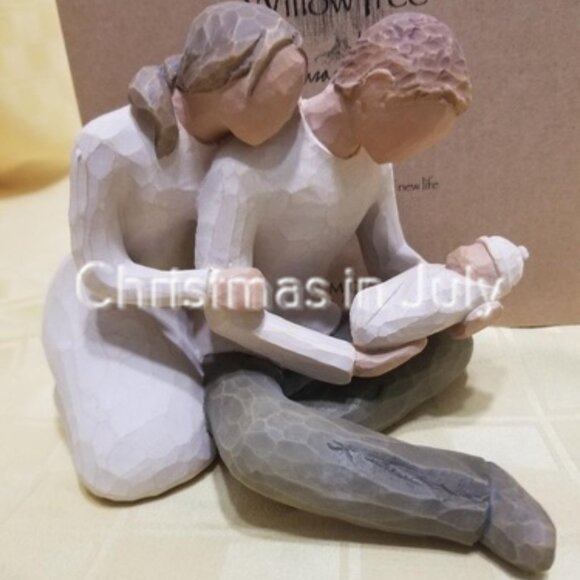 Willow Tree New Life Mom Dad Baby Figurine #26029 - Picture 2 of 2